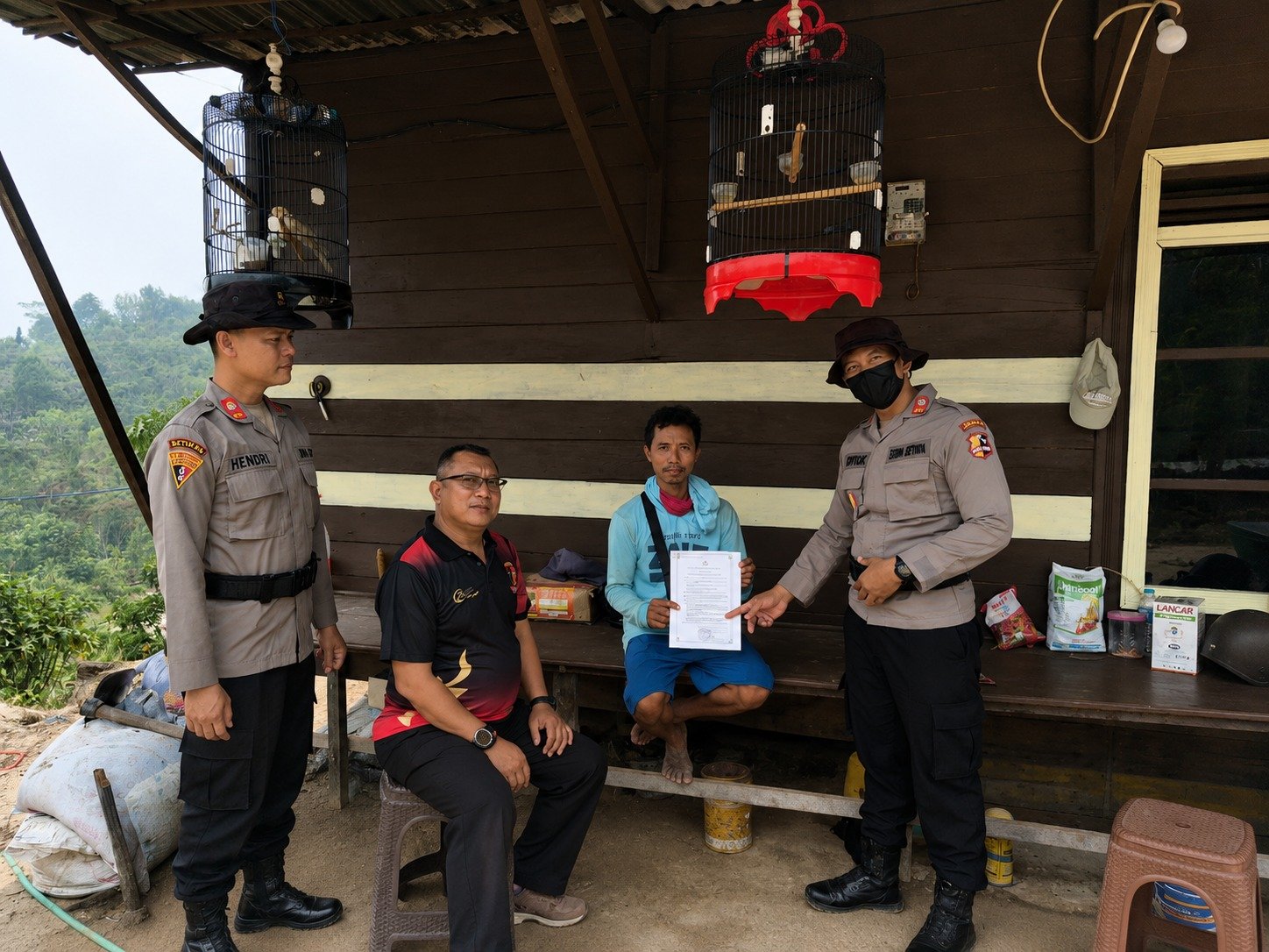 Cegah Karhutla, Satbinmas Polres Gunung Mas Bersama Pasis SIP Edukasi Petani di Jalur Kurun-Linau