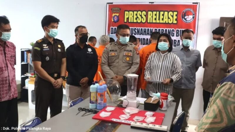 Polresta Palangka Raya Musnahkan 80,76 Gram Sabu dan Ekstasi dari Tujuh Perkara