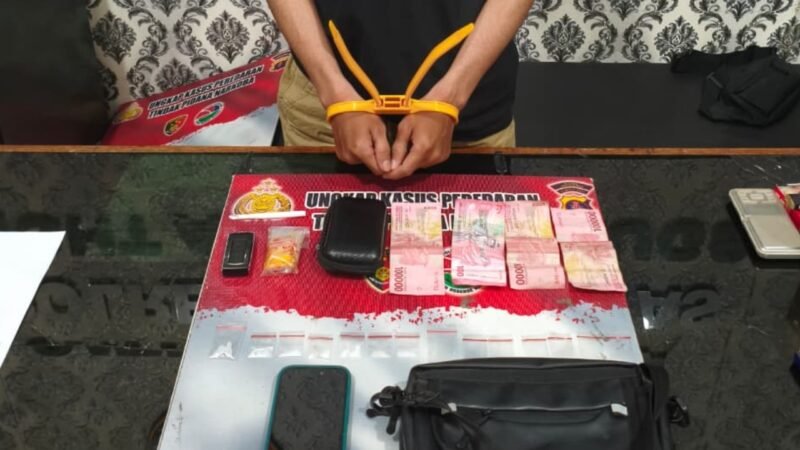 Laporan Warga Berujung Pengungkapan, Polisi Amankan Pria 21 Tahun di Kos Gunung Mas