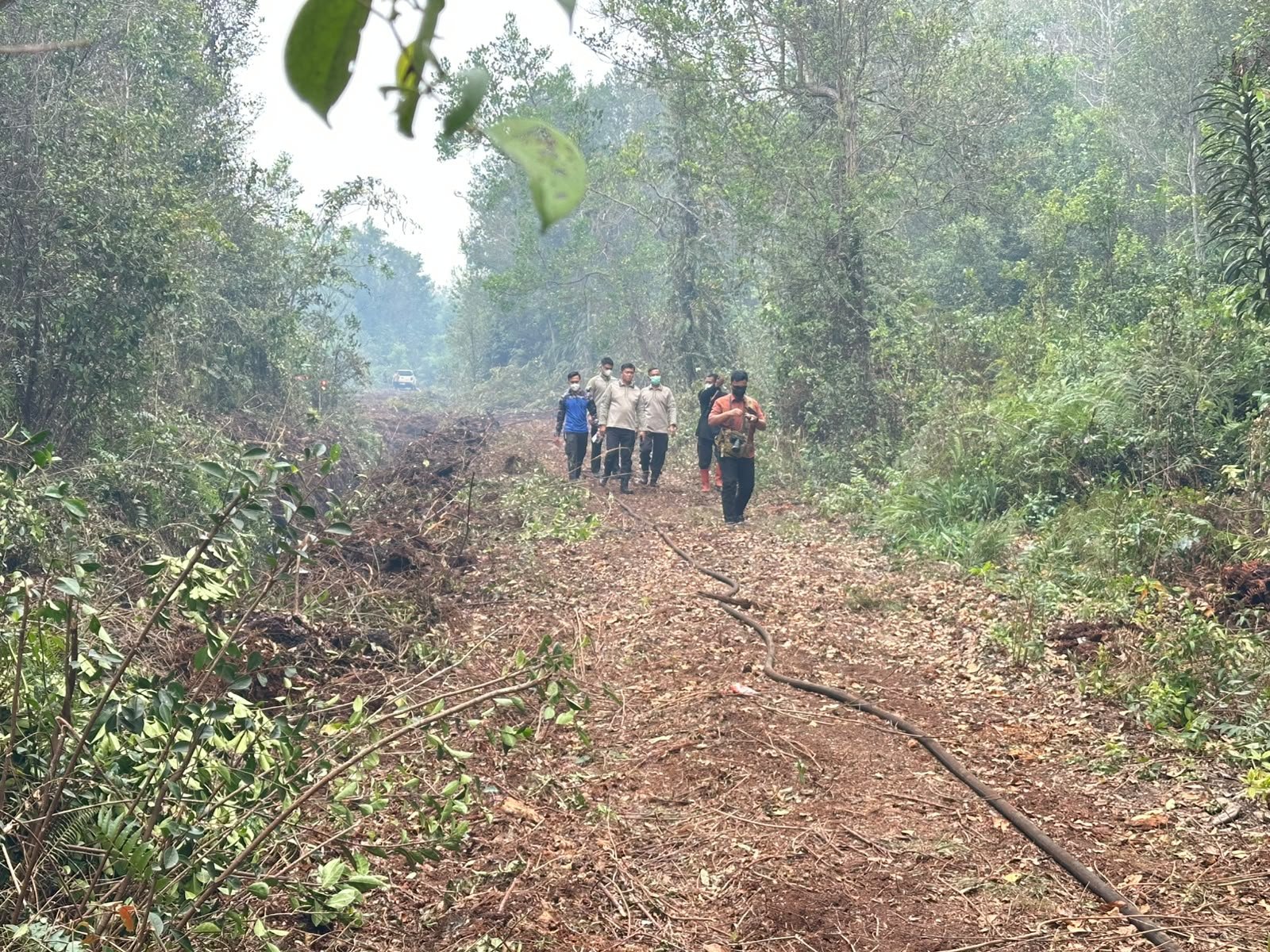 Kapolda Kalteng Turun Langsung Cek Penanganan Karhutla di Tanjung Taruna, Pastikan Berjalan Optimal