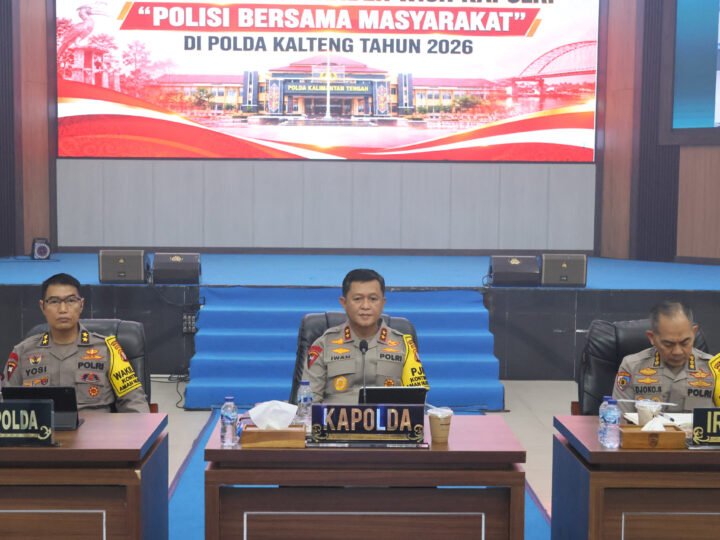 Kapolda Kalteng Sampaikan Commander Wish Kapolri, Polisi Bersama Masyarakat