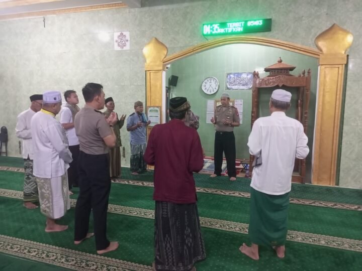 Wujudkan Polri Dekat dengan Masyarakat, Ditbinmas Polda Kalteng Gelar Subuh Keliling