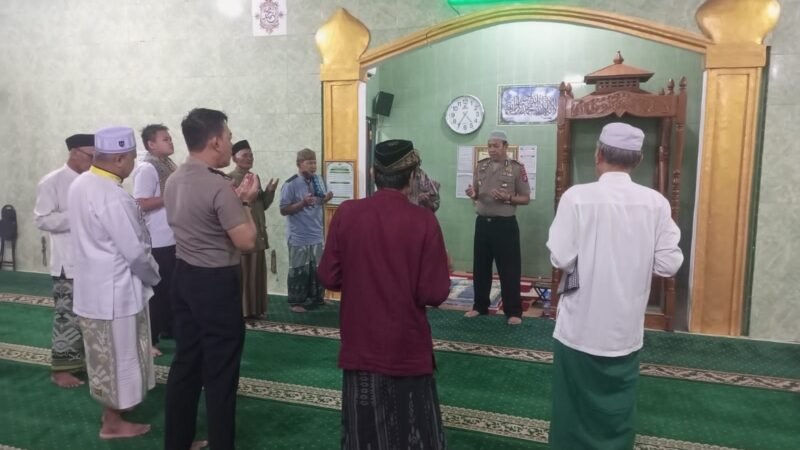Wujudkan Polri Dekat dengan Masyarakat, Ditbinmas Polda Kalteng Gelar Subuh Keliling